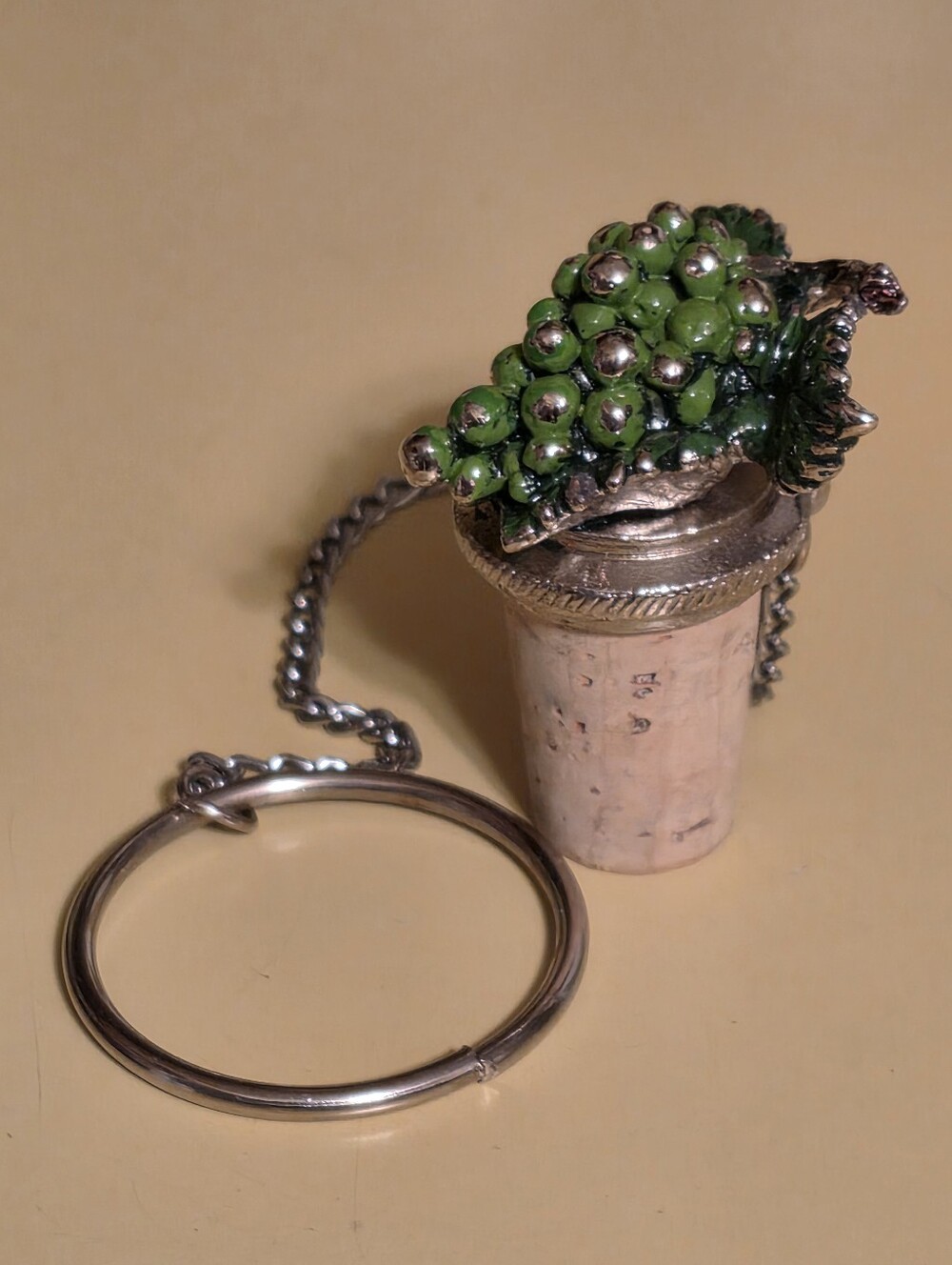 Wine Things Unlimited (WTU) Pewter Grape Cluster Wine Cork